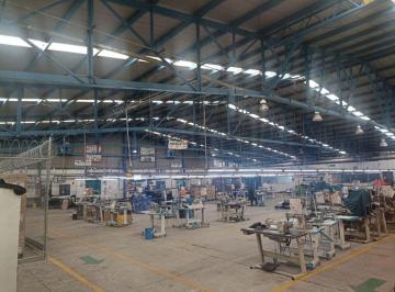 Nave industrial , Puebla · Bodega en Renta $195,000 en La Resurreccion, 2287 m², Zona Industrial.
