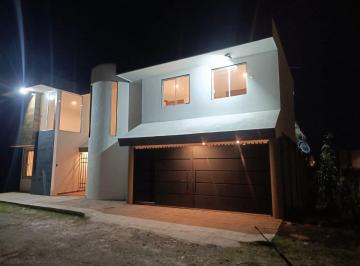 Casa de 3 habitaciones, San Andrés Cholula · Casa en Venta en San Antonio Cacalotepec | 4 Recámaras | Cochera 4 Autos | a Pasos de La Salle