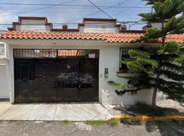 Casa de 4 habitaciones, Naucalpan de Juárez · Casa en Venta en Maracaibo #89