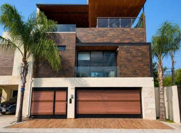 Casa de 3 habitaciones, Santiago · Casa Renta en El Faisan, Privada Colibri, Carretera Nacional