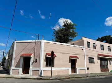 ab46ff41c10386bb612dad59b46790ca9e954a77d610c3896293882bb53dfb37 · Casa en El Centro de Mérida con Potencial Comercial o Habitacional