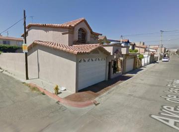 Casa de 5 habitaciones, Tijuana · Venta de Casa en Altabrisa Tijuana, Baja California N.
