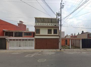 Casa de 4 habitaciones, Toluca · Casa en Venta Col Villas Santin Los Sauces Toluca Lerdo Edomex Lmb