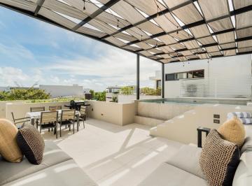 Casa · 327m² · 4 Recámaras · 2 Estacionamientos · Casa en Renta Amueblada y Equipada en La Laguna, Puerto Cancún