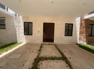 Casa · 284m² · 4 Recámaras · 2 Estacionamientos · Casa en Venta Aqua Residencial, 4 Recamaras