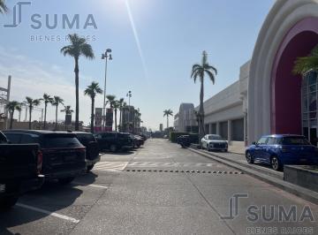 Local comercial · 156m² · Local en Renta en 3 Arcos, Col. Lomas del Naranjal, Tampico Tamaulipas