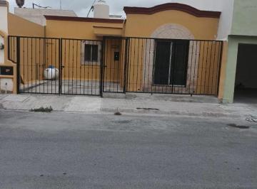 Casa de 3 habitaciones, Ramos Arizpe · Linda Casa de un Piso.