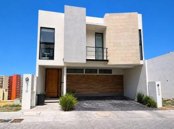 Casa en condominio de 3 habitaciones, Atizapán de Zaragoza · Casa en Zona Esmeralda con 3 Recamaras, Roof Garden, Seguridad 24/7 y Amenidades
