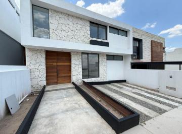 Casa de 4 habitaciones, Querétaro · Casa Mclinley - Lomas de Juriquilla