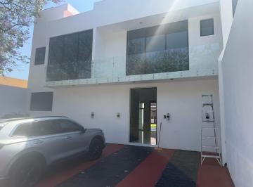 Casa en condominio de 4 habitaciones, Tlajomulco de Zúñiga · Casa en Renta en El Palomar – Amplitud, Privacidad