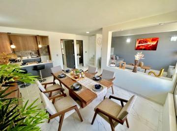Casa de 3 habitaciones, Pachuca · Hermosa Casa en Privada, Seguridad y Amenidades, con Espacios Amplios Ubicación Céntrica en Pachuca