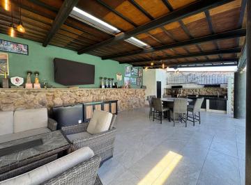 Casa · 403m² · 4 Recámaras · 4 Estacionamientos · Casa en Venta en Residencial El Carmen Zona Este