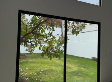 Casa de 3 habitaciones, Cuernavaca · Casa con 590 m² de Terreno y 3 Recámaras en Venta en Vista Hermosa