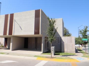 Casa · 262m² · 3 Recámaras · 2 Estacionamientos · Casa en Residencial Santa Fe