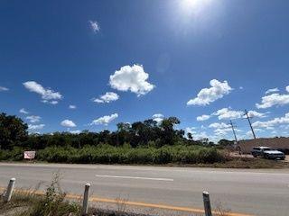 Terreno / Lote · 16969m² · Terreno en Venta a 30 Kms Sobre Carretera de Mérida a Cancun