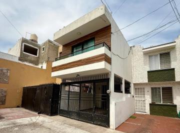 Casa de 2 habitaciones, Zapopan · Casa en Venta en Parques de Tepeyac