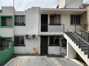 Casa de 3 habitaciones, Zapopan · Casa en Venta en Hacienda del Tepeyac - Planta Baja