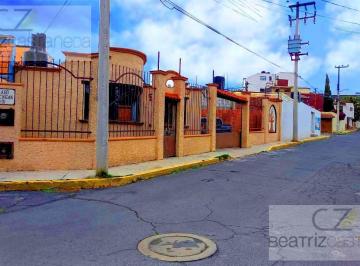 Casa · 132m² · 2 Recámaras · 2 Estacionamientos · Casa en Fraccionamiento Bosques del Peñar