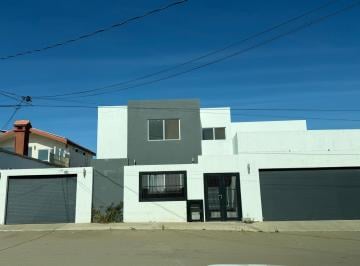 Casa · 80m² · 2 Recámaras · Amplio Departamento en Renta con Balcón en Zona Céntrica de Rosarito - (4)