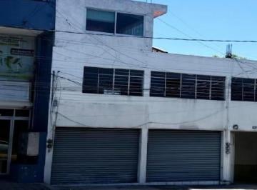 Local comercial · 261m² · 5 Estacionamientos · Local en Renta - (4)