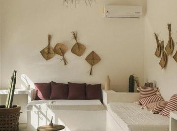 Casa de 6 habitaciones, Santa María Colotepec · Casa de 6 Habitaciones en La Punta Zicatela, Puerto Escondido.