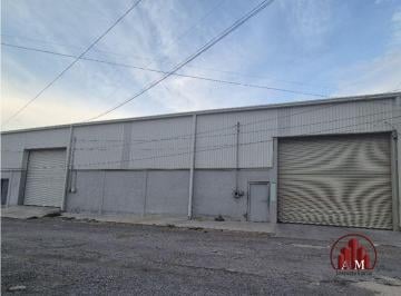 Bodega comercial de 1 habitación, Ramos Arizpe · Renta de Bodega, Sobre Blvd. (Ramos Arizpe)