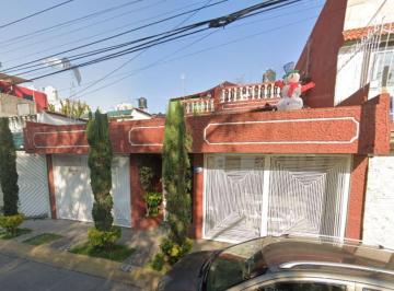 Casa de 4 habitaciones, Nezahualcóyotl · Venta de Casa en Estado de Mexico - Nezahualcoyotl - Bosques de Aragon