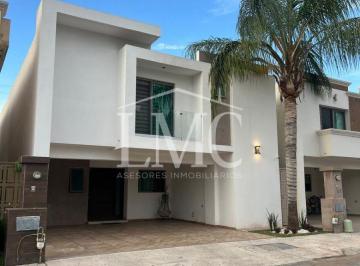 Casa en condominio de 3 habitaciones, Saltillo · En Venta Hermosa Casa en Residencial Las Misiones 3