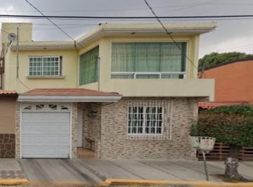 Casa de 3 habitaciones, Tlalnepantla de Baz · Venta de Casa en Estado de Mexico - Tlanepantla - Valle de Santa Monica