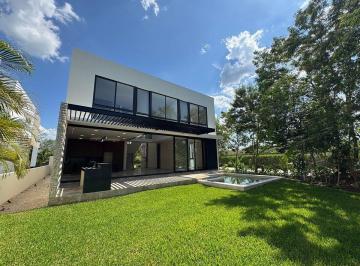 3c173e2a8248acdf7ba043edae14ba77c907468e7f523968b7d90a5598071726 · Venta de Casa de Autor con Doble Altura en Privada Oasis Ycc