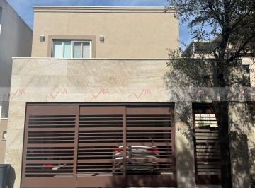 Casa · 163m² · 3 Recámaras · 2 Estacionamientos · Casa en Renta en Guadalupe
