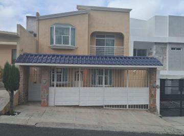 Casa de 3 habitaciones, Querétaro · Casa en Venta, Arboledas del Parque, Querétaro