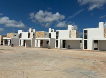 Casa de 2 habitaciones, Conkal · Casa en Venta | Carretera Chicxulub | con Alberca Privada, Enganche 10% y Amenidades Resort