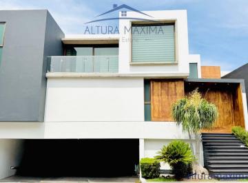 Casa de 4 habitaciones, Zapopan · Casa de Lujo en Venta Villa Verona Zapopan Jal.