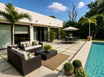 Casa de 4 habitaciones, Mérida · Casa de Lujo | 1,610 m² Frente Al Golf | Piscina Privada