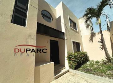 Casa de 3 habitaciones, Carmen · Townhouse, 3 Recamaras, Col. Malibran