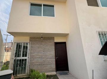 Casa de 3 habitaciones, Cuautla · Casa con 3 Recámaras y 100 m² de Terreno en Renta, Cerca del Hospital General en Cuautla