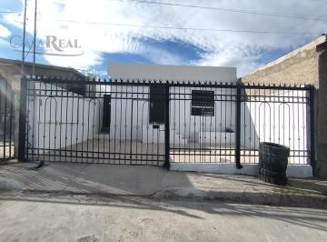 Casa · 74m² · 2 Recámaras · 1 Estacionamiento · Casa Remodelada en Venta en Chihuahua