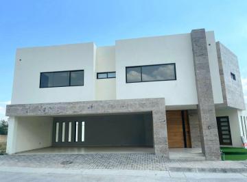 Casa de 3 habitaciones, León · Venta Casa Jardinesc del Campestre