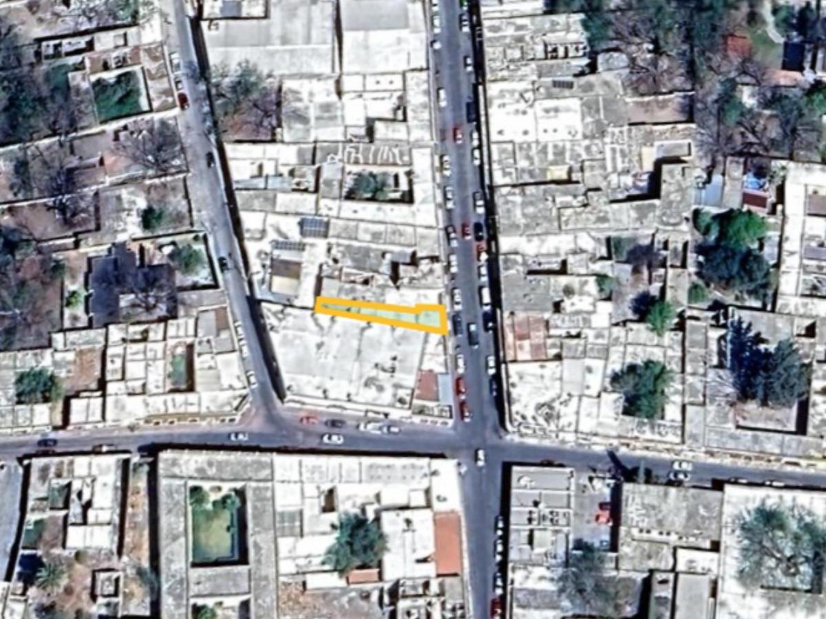 Commercial Property of 117 m&sup2; for Sale in Parras de La Fuente Centro