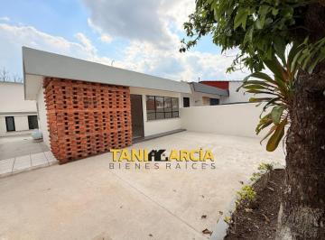 Casa de 3 habitaciones, Córdoba · Vendo Casa Remodelada de 1 Piso en Nuevo Córdoba