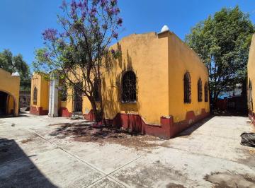 Casa · 352m² · 4 Recámaras · 4 Estacionamientos · Casa en Venta en Esquina Para Proyecto de Construcción