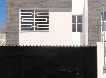 Casa · 119m² · 3 Recámaras · 2 Estacionamientos · Casa en Venta en San Isidro Puebla