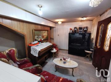Casa · 229m² · 3 Recámaras · 1 Estacionamiento · Casa en Venta en Jardines del Sur Xochimilco