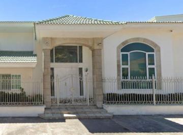 Casa de 6 habitaciones, Boca del Río · Venta de Casa en Veracruz - Boca del Rio - Fraccionamiento Costa de Oro