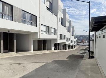Departamento de 2 habitaciones, Tijuana · Rento Townhouse con Vista a Zona Rio y a 5 Minutos de Senti San Ysidro 10 Minutos a Otay