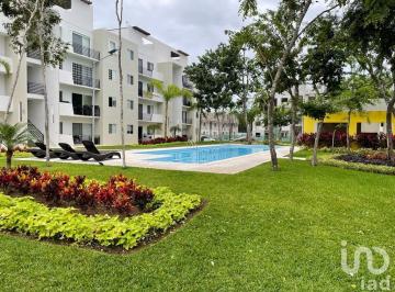 Departamento · 92m² · 3 Recámaras · 1 Estacionamiento · Departamento en Venta, Fraccionamiento Los Olivos, Playa del Carmen