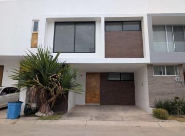 9f313516bed563a3d0ac76d06c28f3b458c7483270e44ae113557ffcfc6bb049 · Casa en Capital Norte Coto Manzanos