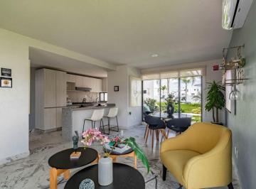 Casa de 3 habitaciones, Xochitepec · Casa en Venta, 3 Recámaras, Alberca en Club de Golf Santa Fe a 15 Minutos de Cuernavaca Morelos