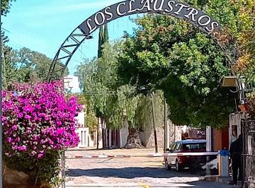 758f4c889b8b536b1a60ac939234bb7c7075603a9a18a7e12f36ed0300a011b8 · Venta de Terreno en Tequisquiapan Centro, Exclusivo Fraccionamiento